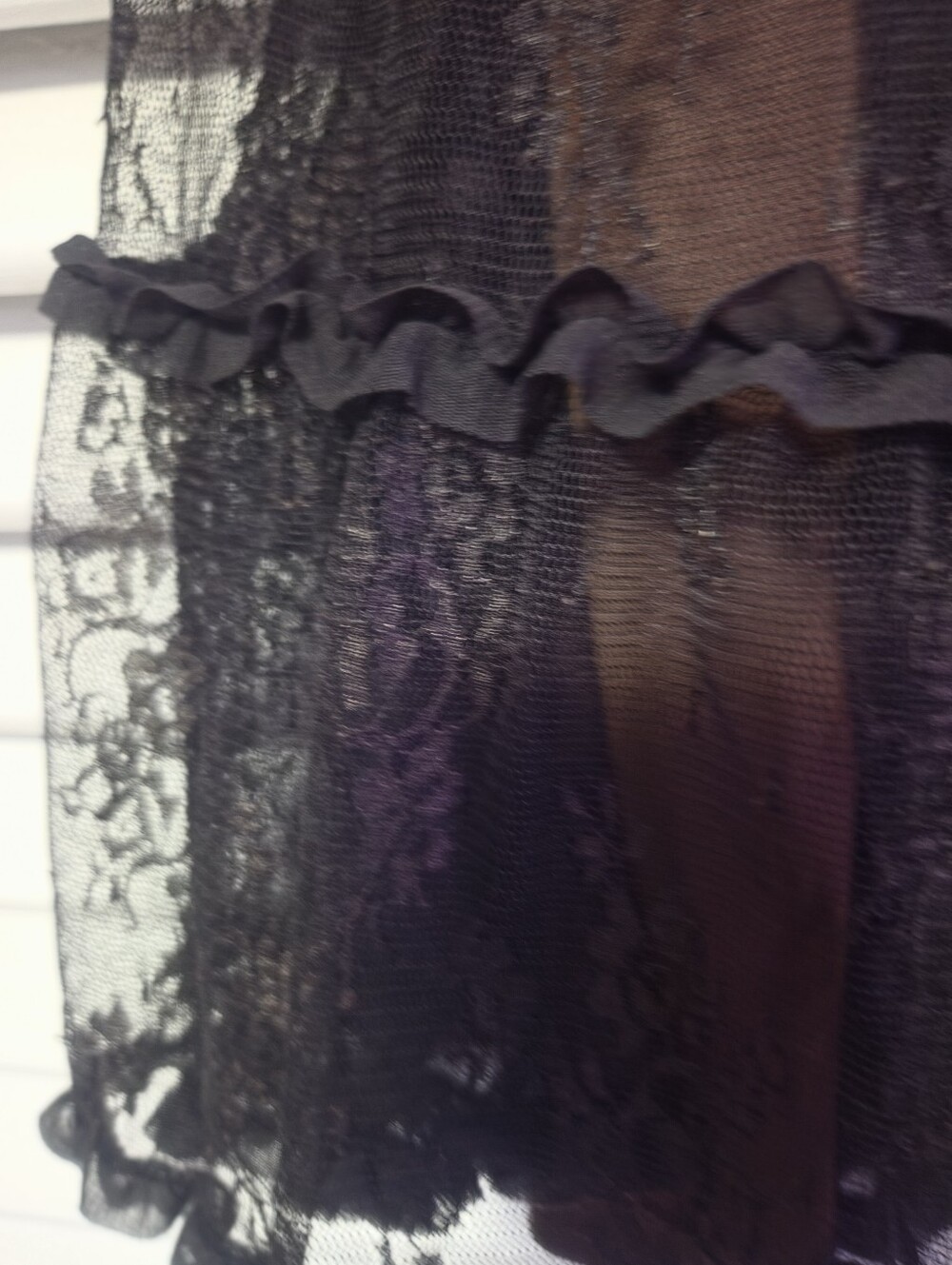 New York & Company Black Tiered Lace A-Line Skirt - Picture 4 of 6